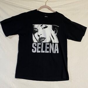 Selena Quintanilla Graphic T-Shirt Mens Large Black Cotton Music Tee 2022 C-Life